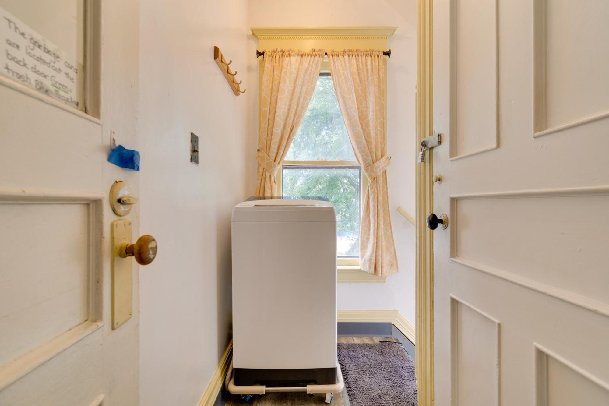 Idyllic Rochester Apartment 2 Miles To Downtown! 外观 照片