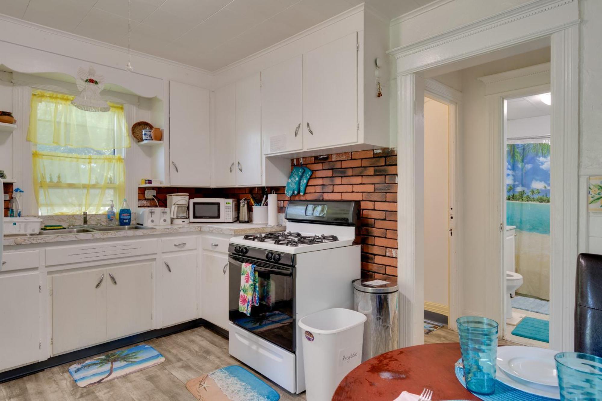 Idyllic Rochester Apartment 2 Miles To Downtown! 外观 照片